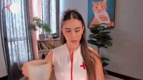 Snapshot of liapearce chatting on 07.17.26 Lia online show from 07.17.26