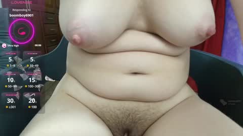 Lia Roberts online show from 12.03.24