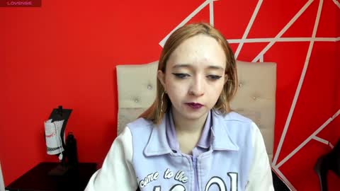 Lia Roberts online show from 12.24.24