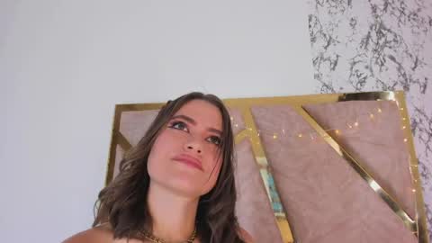 Snapshot of liaruso chatting on 04.10.26 liaross online show from 04.10.26
