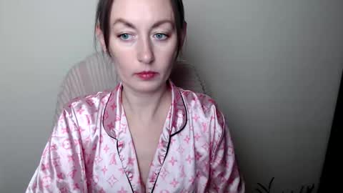 Lia online show from 02.23.26