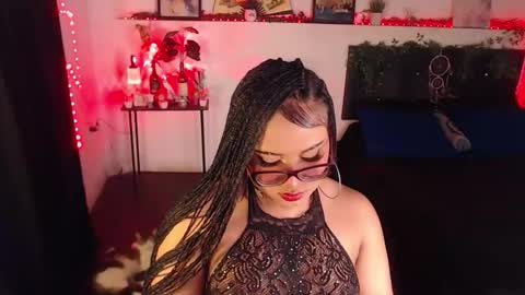 LiaScarlett online show from 12.15.25