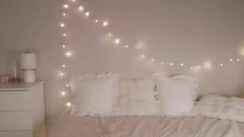 Lia online show from 02.16.26