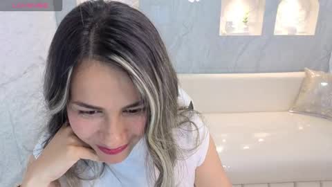 Online 800 to 1400 online show from 09.23.25