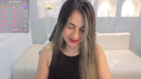 Online 800 to 1400 online show from 11.14.25