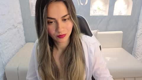 Online 800 to 1400 online show from 12.02.25