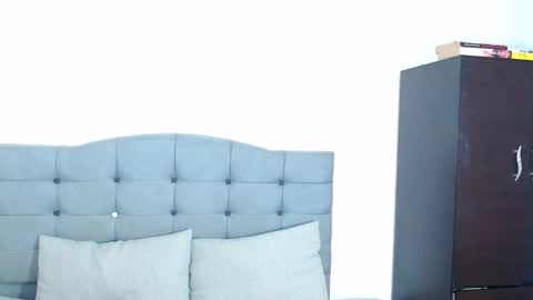 LIA TAYLOR  online show from 10.21.25