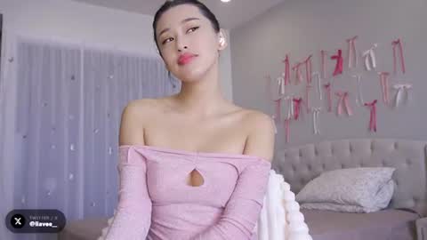 Snapshot of liavee chatting on 06.22.26 Lia online show from 06.22.26