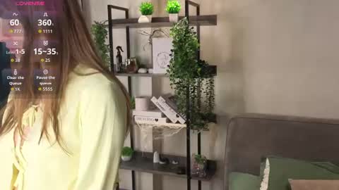 Snapshot of libbienoffsinger chatting on 06.19.26 Ada online show from 06.19.26