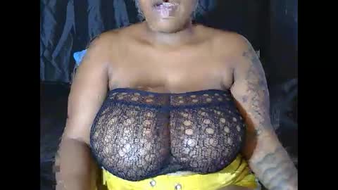 Snapshot of lickabletash98 chatting on 01.08.25 lickabletash98 online show from 01.08.25