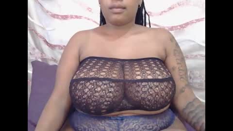 Snapshot of lickabletash98 chatting on 01.26.25 lickabletash98 online show from 01.26.25