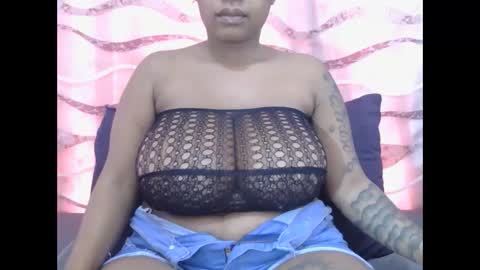 Snapshot of lickabletash98 chatting on 09.24.25 lickabletash98 online show from 09.24.25