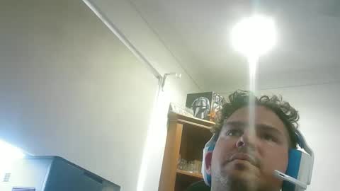 Snapshot of lickitwell29 chatting on 10.30.25 lickitwell29 online show from 10.30.25