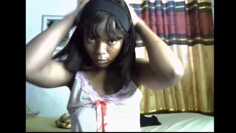 Snapshot of lickmefuckmex chatting on 02.17.26 lickmefuckmex online show from 02.17.26