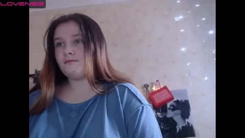 light_lunaa online show from 12.25.24