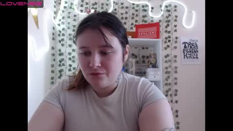 light_lunaa online show from 01.14.25