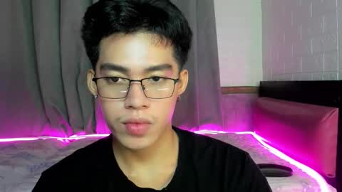 Snapshot of lightjt4 chatting on 09.23.25 Jt online show from 09.23.25