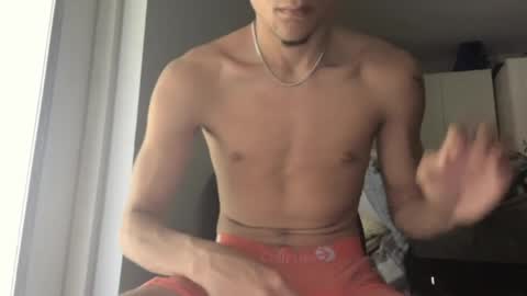 Snapshot of lightskinwithgirth chatting on 04.29.26 lightskinwithgirth online show from 04.29.26