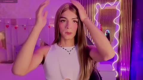 LIHIAN online show from 02.05.26