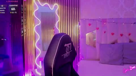 LIHIAN online show from 02.18.26