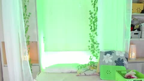 Snapshot of liiavega chatting on 11.26.25 online show from 11.26.25