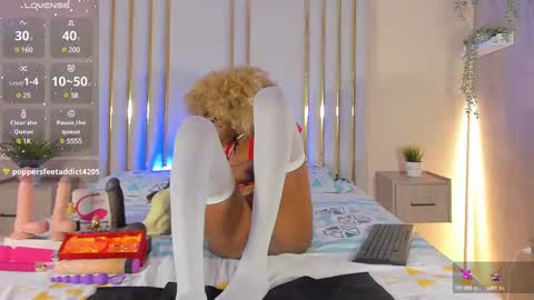 Snapshot of liincostelloo chatting on 02.14.25 liincostelloo online show from 02.14.25