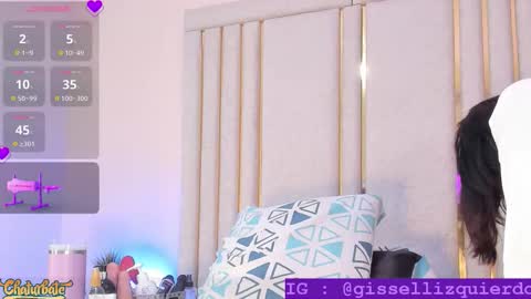 Snapshot of liincostelloo chatting on 10.21.25 liincostelloo online show from 10.21.25