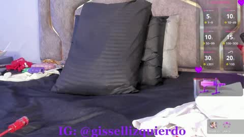 Snapshot of liincostelloo chatting on 04.08.26 liincostelloo online show from 04.08.26