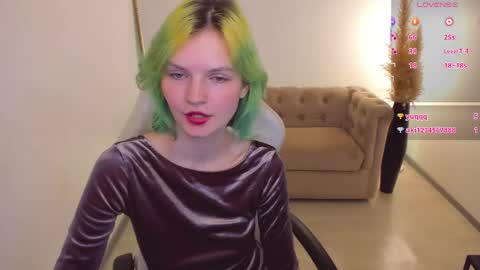 Snapshot of lika_sky chatting on 04.29.26 lika_sky online show from 04.29.26
