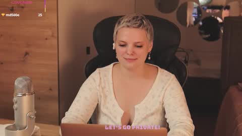 likaaberry online show from 12.02.25