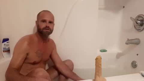 Snapshot of likedoingit69 chatting on 10.15.25 St pierre online show from 10.15.25