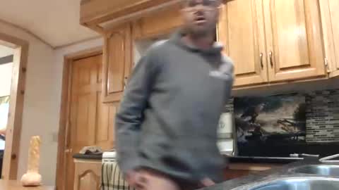 Snapshot of likedoingit69 chatting on 10.22.25 St pierre online show from 10.22.25