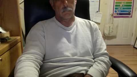 likefhot online show from 11.13.25