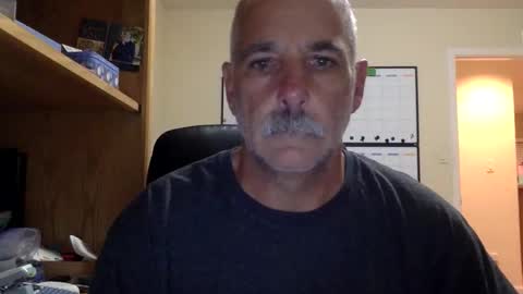 likefhot online show from 11.18.25