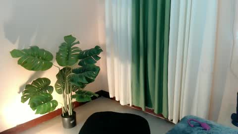 Leng online show from 02.06.25