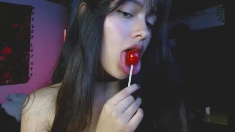 Snapshot of lil_angel7 chatting on 02.09.26 lil angel7 online show from 02.09.26