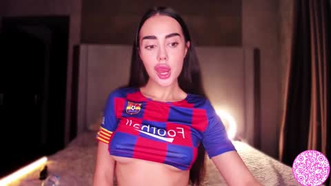 Snapshot of lil_gabbyg chatting on 01.19.25 Gabriela online show from 01.19.25