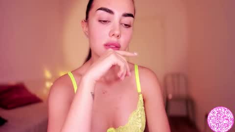 Snapshot of lil_gabbyg chatting on 03.06.25 Gabriela online show from 03.06.25