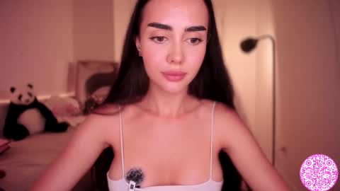 Snapshot of lil_gabbyg chatting on 09.11.25 Gabriela online show from 09.11.25