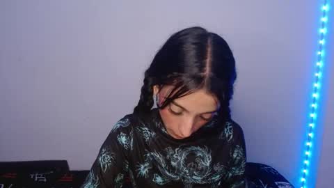 Snapshot of lil_lisaa chatting on 02.27.25 Lisaa online show from 02.27.25