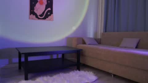 Snapshot of lil_reya chatting on 05.04.26 INST Lil happines s online show from 05.04.26
