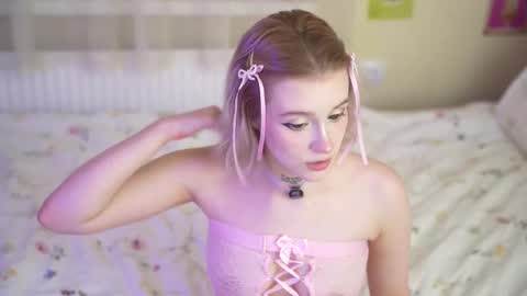 Rina  online show from 11.15.25