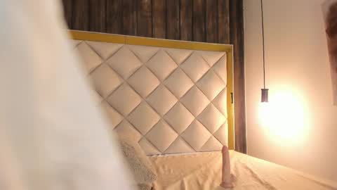 Lila  online show from 04.09.26