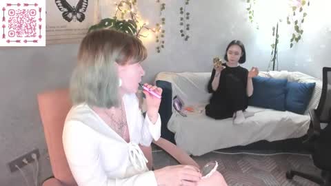 Lili online show from 06.08.26