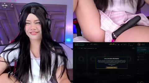 Snapshot of lilapop__ chatting on 04.24.26 Lila online show from 04.24.26
