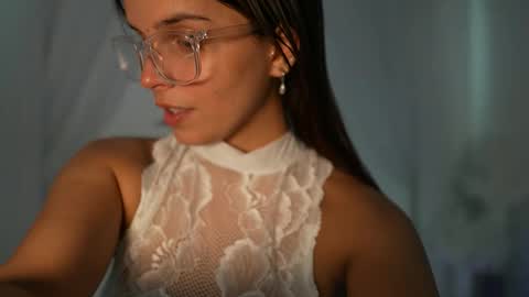 Rebecca online show from 10.07.25