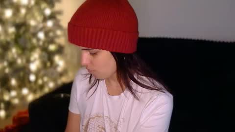 Snapshot of lilbeccaxo chatting on 11.17.25 Rebecca online show from 11.17.25