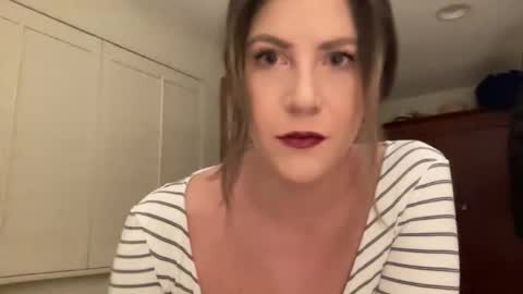 Snapshot of lilbi85_ chatting on 12.02.24 lilbi85_ online show from 12.02.24