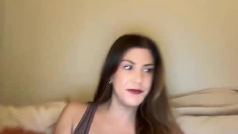 Snapshot of lilbi85_ chatting on 11.04.25 lilbi85_ online show from 11.04.25