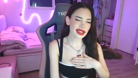 lilbina online show from 10.04.25